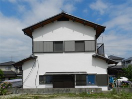 福岡県春日市外壁塗装(壁の塗替え)リフォーム工事の例。塗替えのアフター写真。